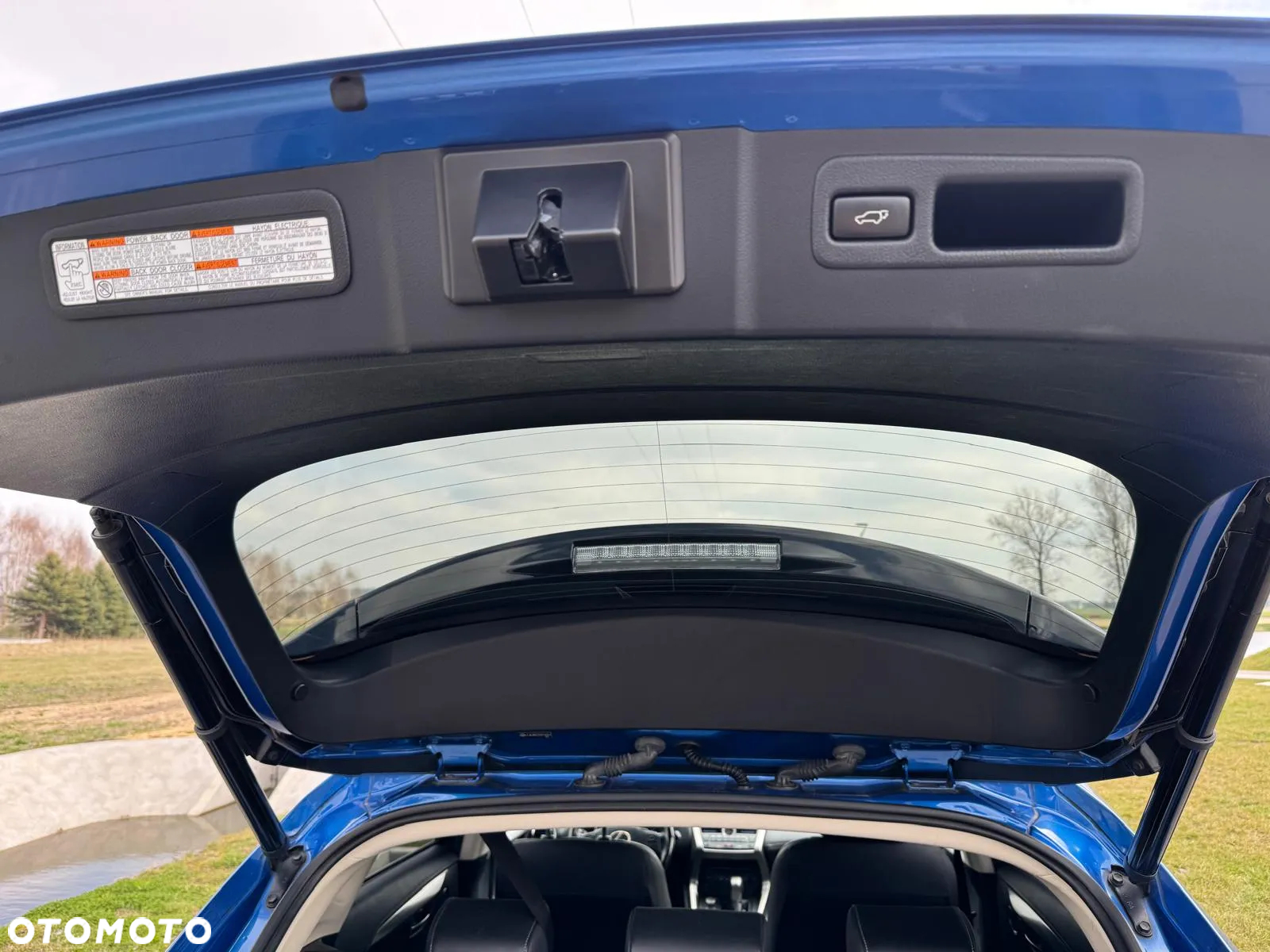 Lexus NX 300h Comfort AWD - 29