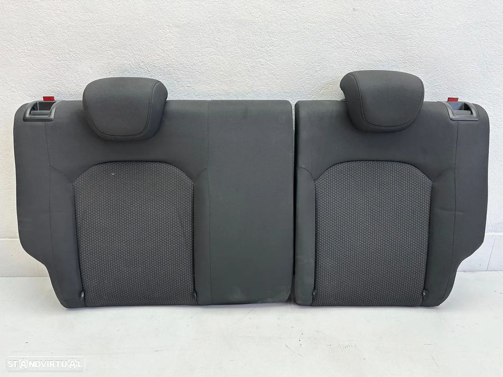 Conjunto Bancos - Audi A1 8X (2012) - 7