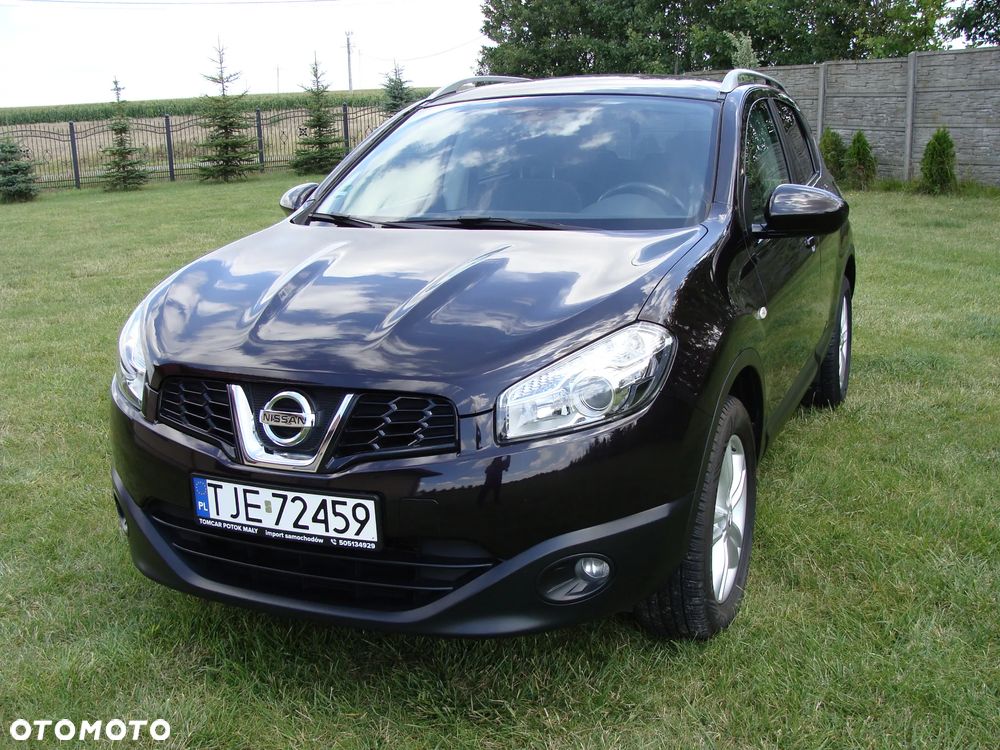 Nissan Qashqai - 1