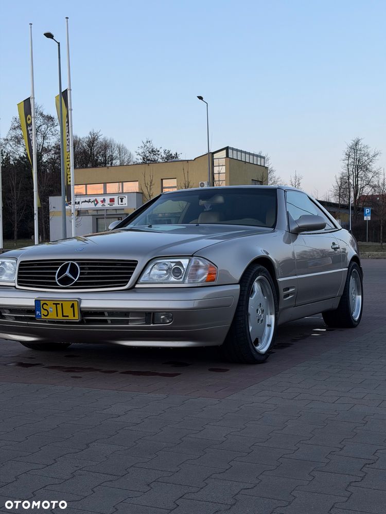 Mercedes-Benz SL - 10