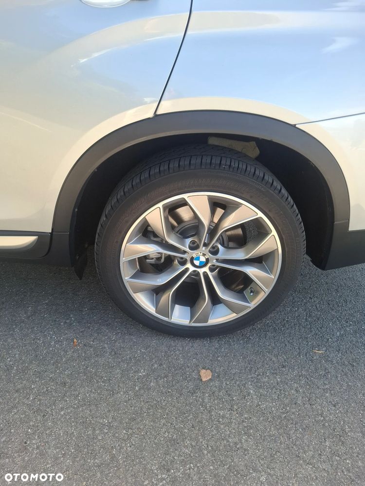 BMW X4 xDrive28i xLine - 4
