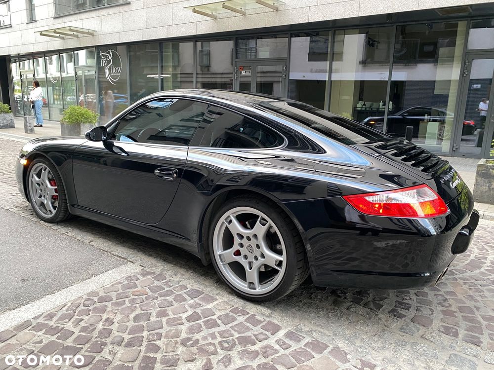 Porsche 911 Carrera S - 11