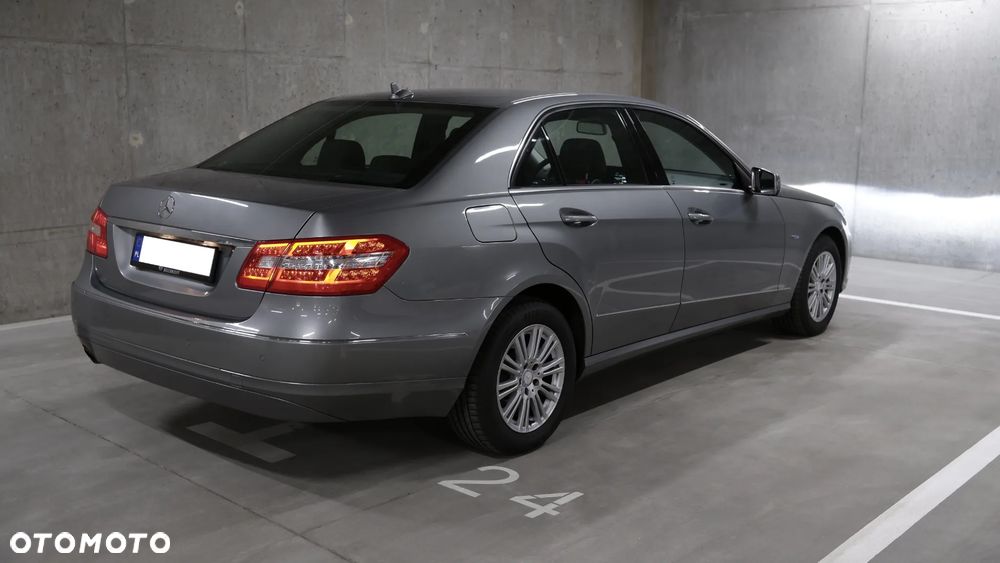 Mercedes-Benz Klasa E - 3