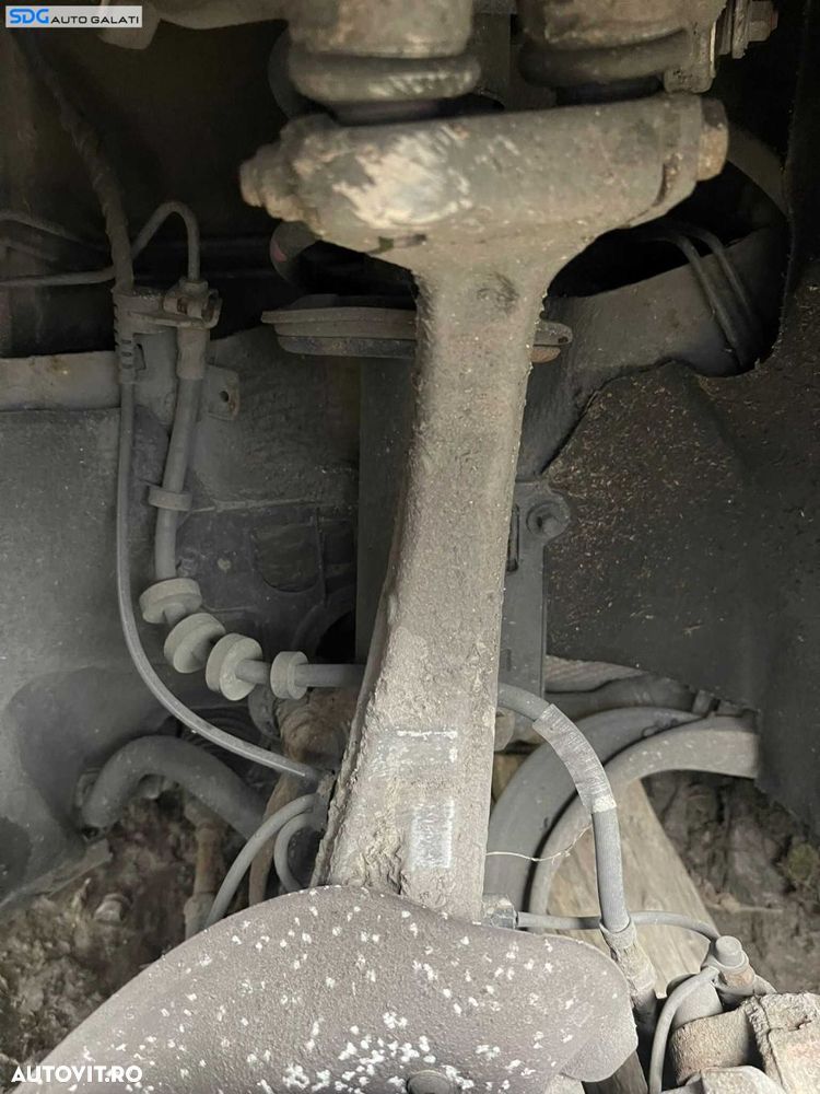 Fuzeta cu Rulment Roata Stanga Fata Audi A4 B8 2.0 TDI 2008 - 2015 - 1