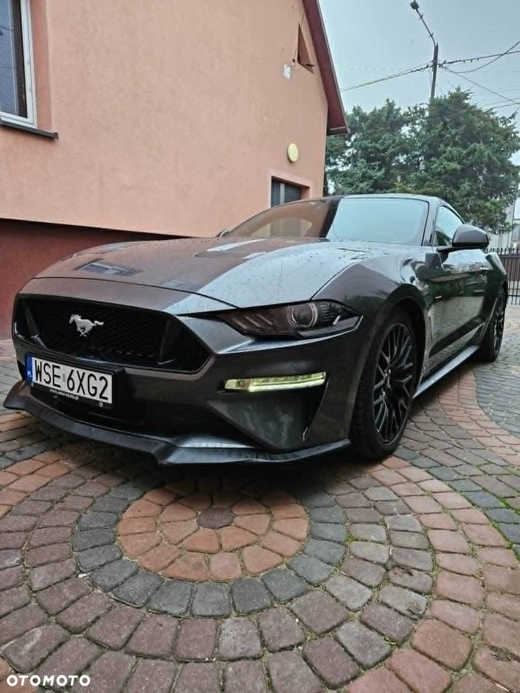 Ford Mustang - 1