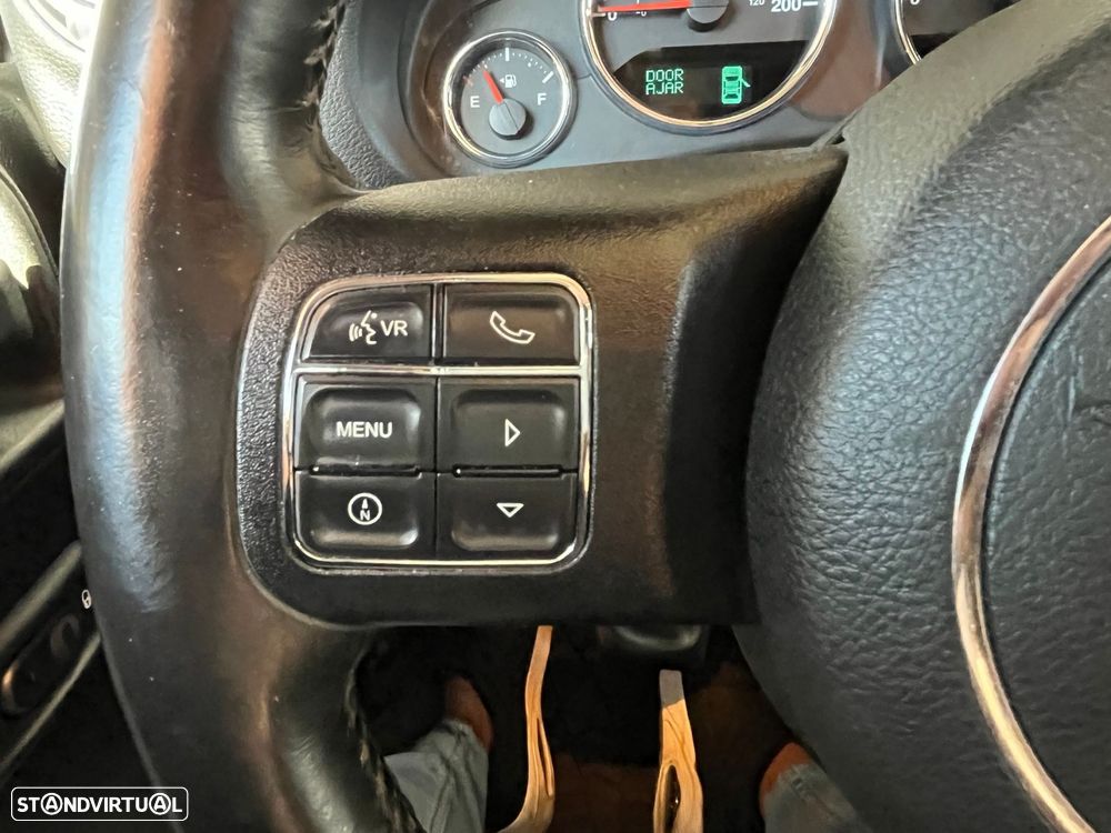 Jeep Wrangler Unlimited 2.8 CRD ATX Rubicon - 23