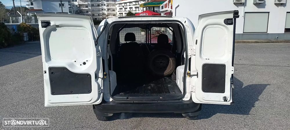 Peugeot BIPPER 1.3 HDI AC - 13