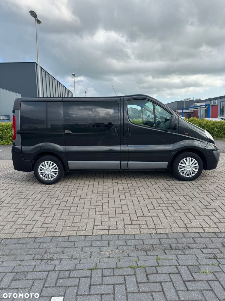 Opel Vivaro - 3