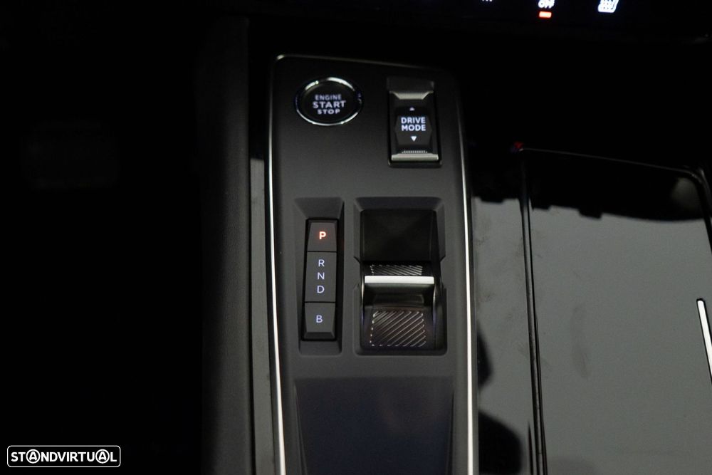 Peugeot 508 1.6 Hybrid Allure e-EAT8 - 25