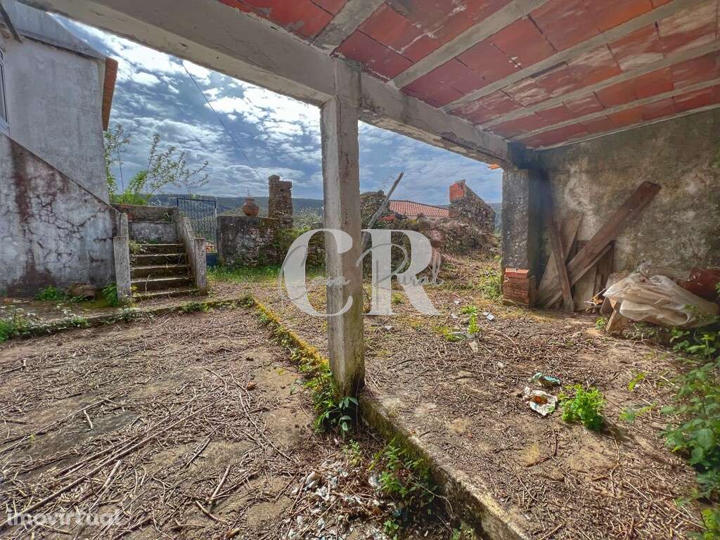 Moradia T2 c/ logradouro e quintal - Grande imagem: 3/49