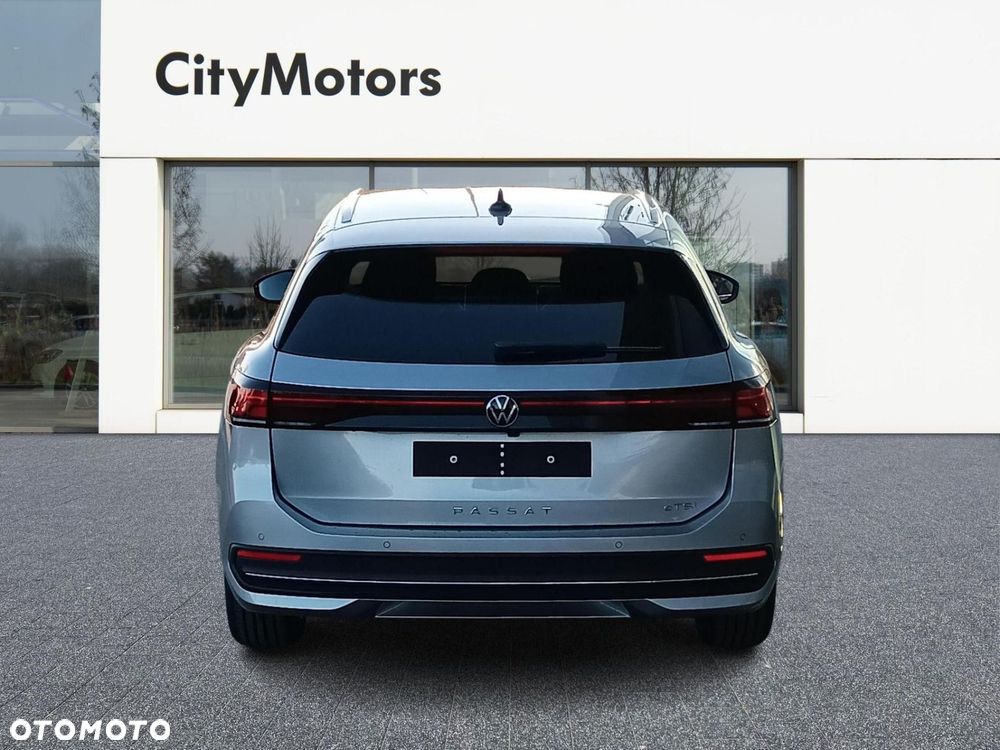 Volkswagen Passat - 5