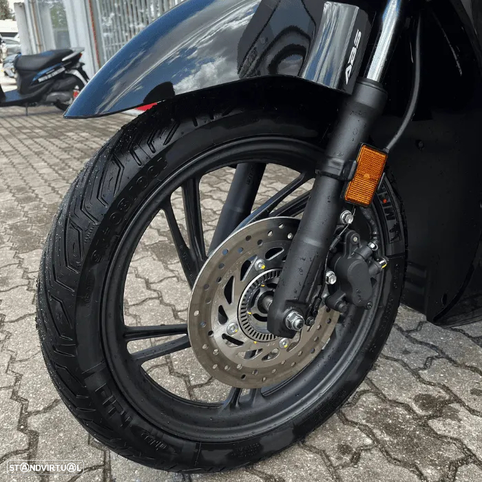 Honda SH 125i - 6