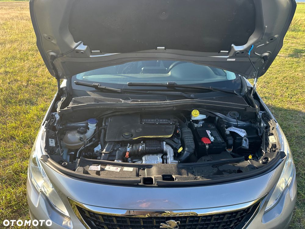 Peugeot 2008 1.6 BlueHDi Style - 20