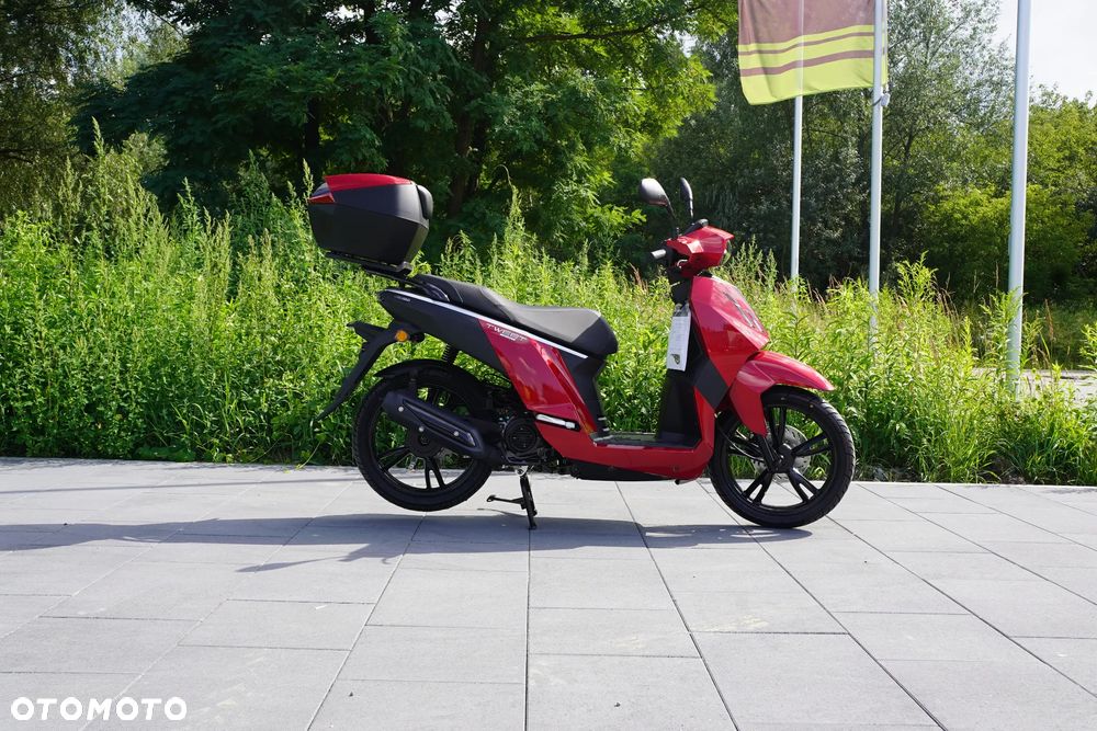 Peugeot Tweet - 12