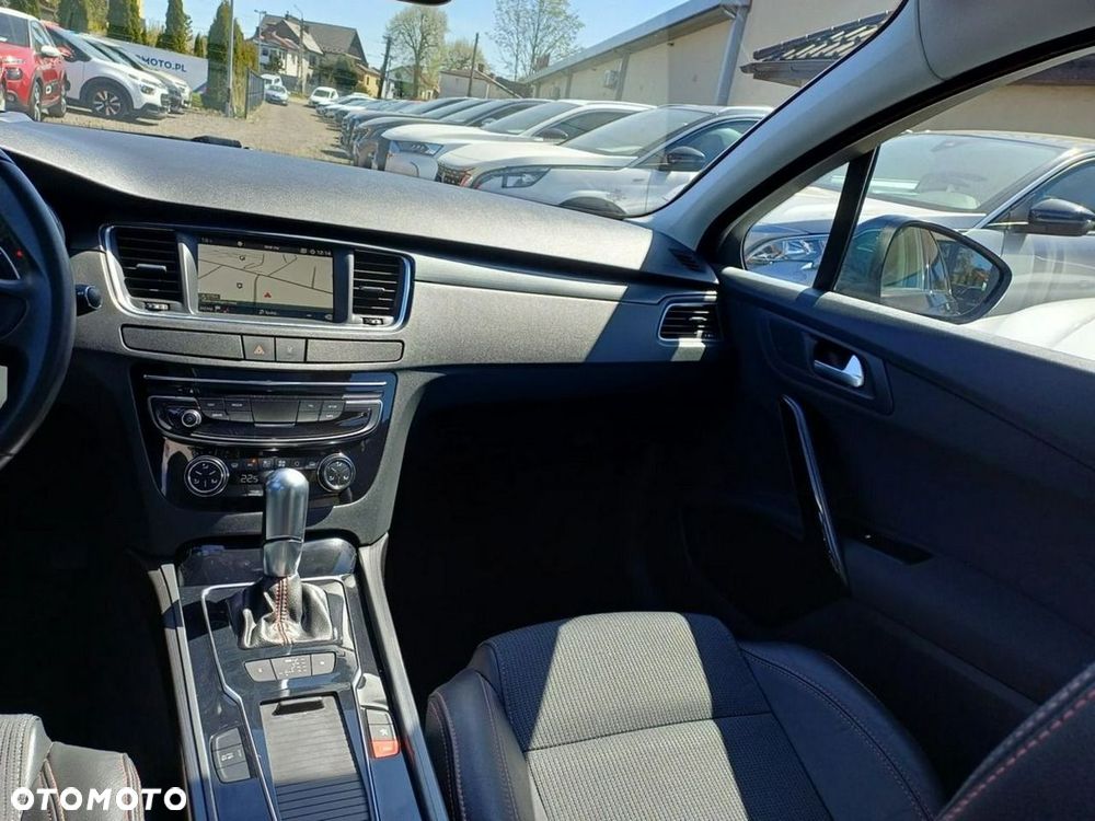 Peugeot 508 BlueHDi 120 EAT6 Stop&Start Allure - 28