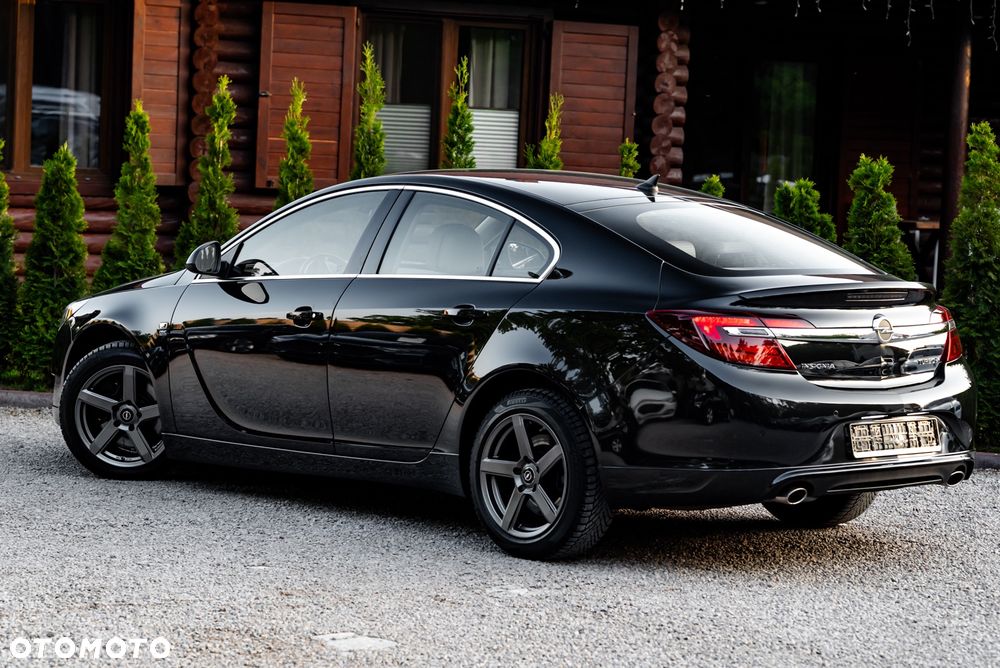 Opel Insignia 2.0 Turbo 4x4 Sport - 14