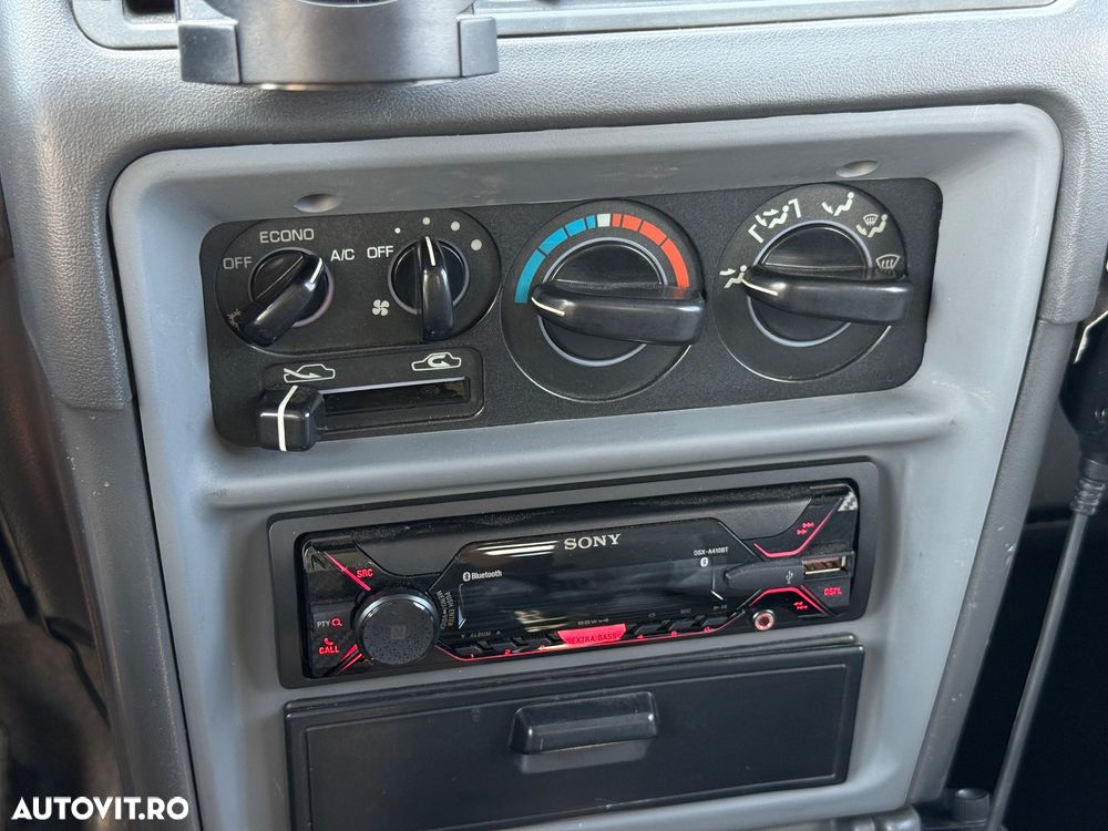 Mitsubishi Pajero Metal Top 2.5 TD GL - 12