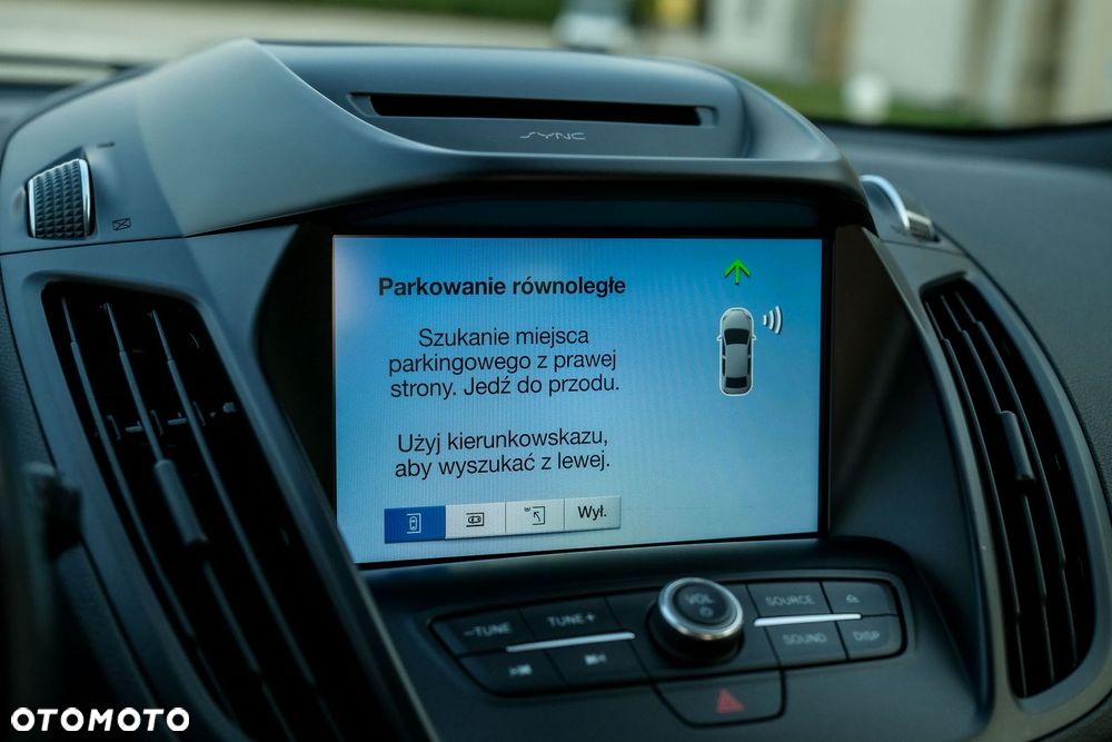 Ford Kuga 2.0 TDCi 4x4 ST-Line - 38