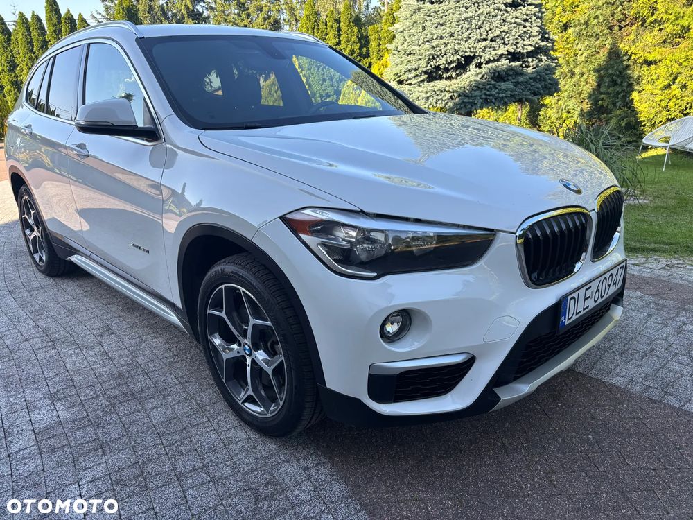 BMW X1 xDrive25i Advantage sport - 1