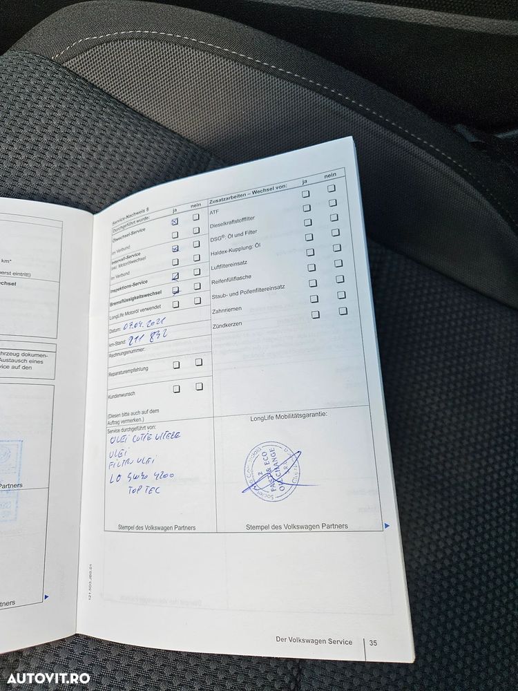 Volkswagen Golf - 6