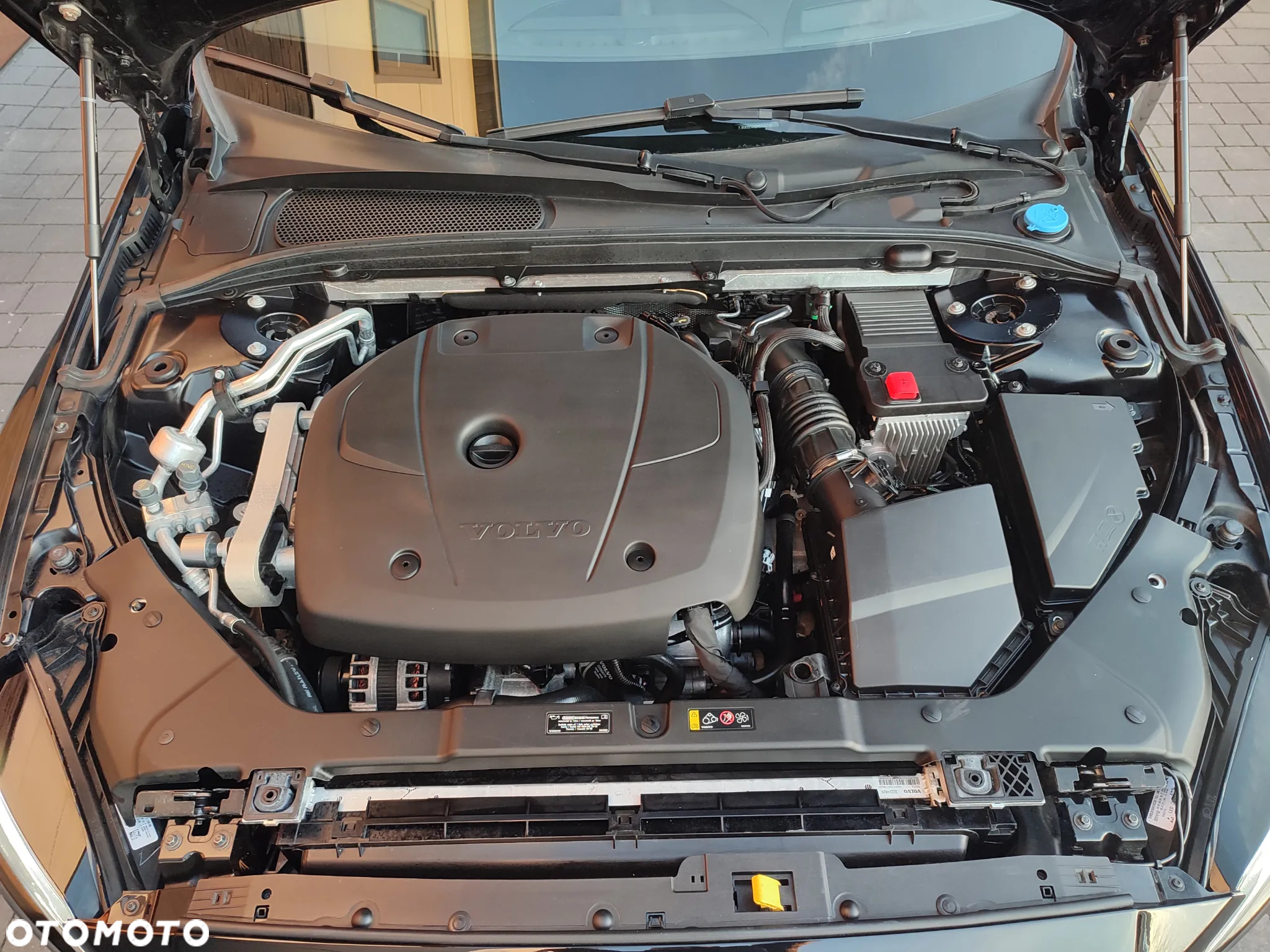 Volvo S60 T6 AWD R-Design - 7