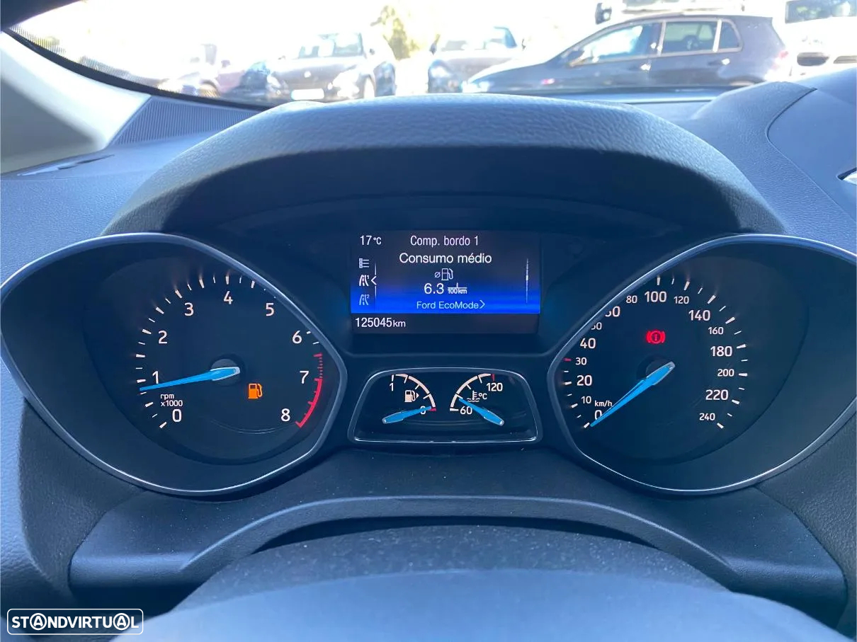 Ford C-Max 1.0 Ecoboost S&S Titanium - 35