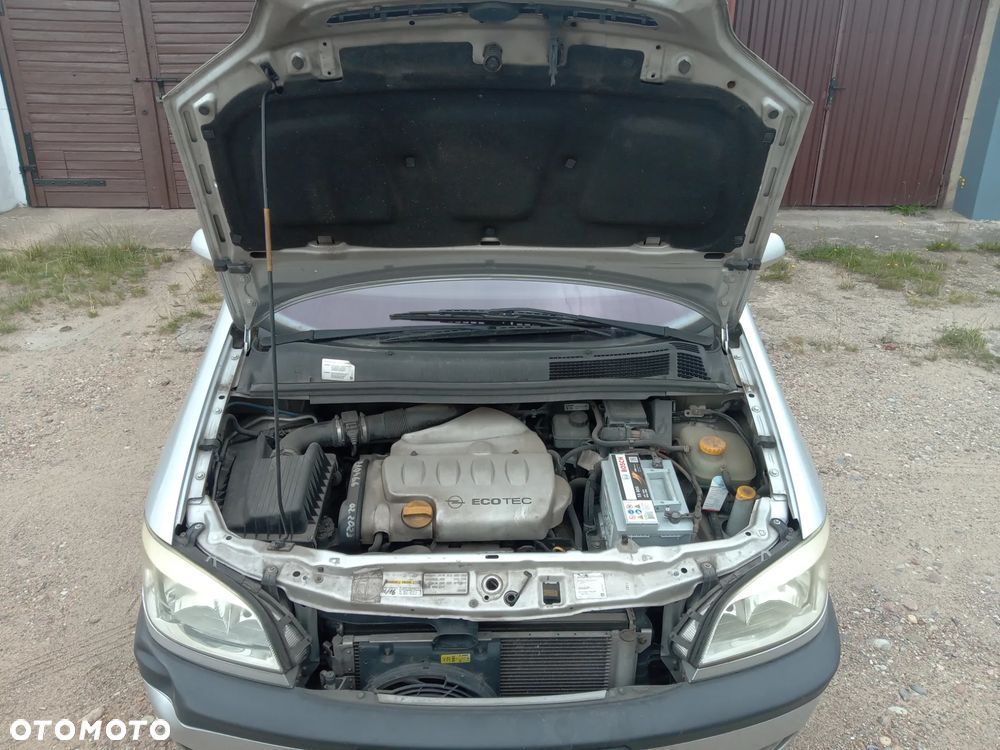 Opel Zafira 1.8 16V Elegance - 20