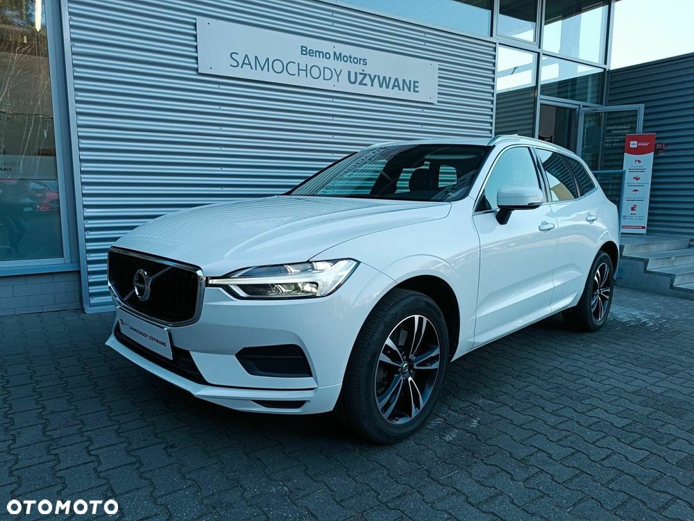 Volvo XC 60 T4 Momentum Pro - 3