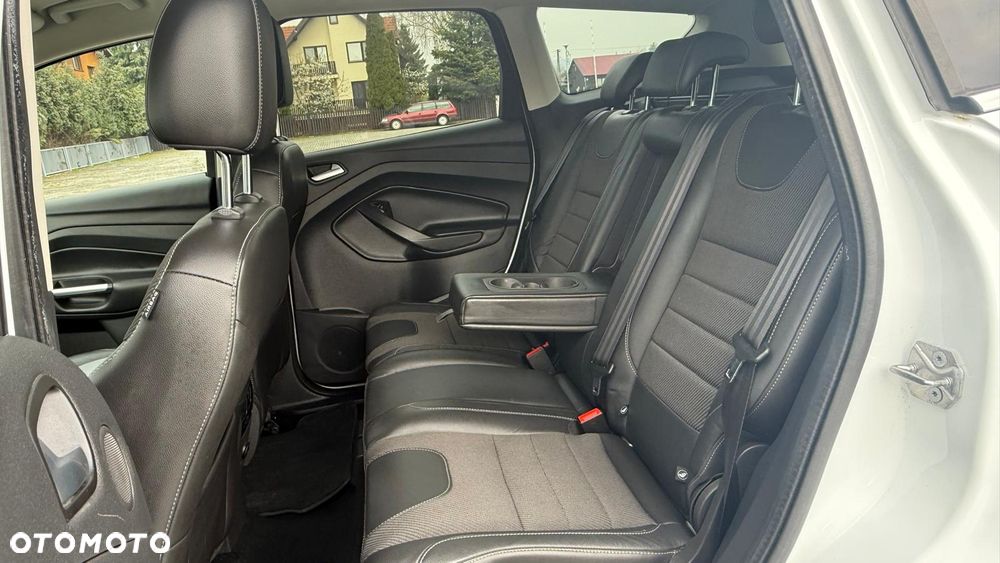 Ford Kuga 2.0 TDCi 4x4 Individual - 24