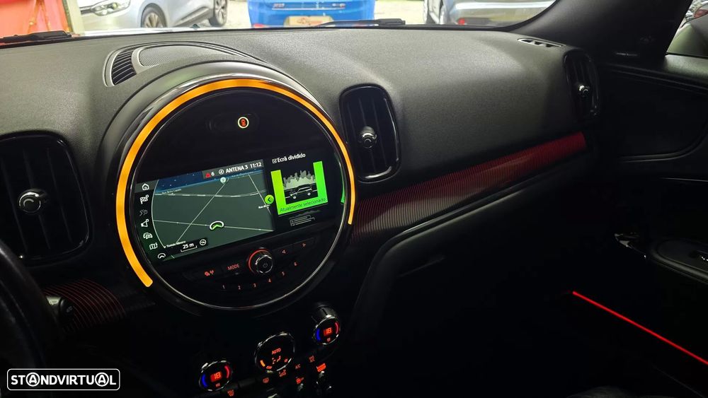 MINI Countryman Cooper SE ALL4 Auto - 30