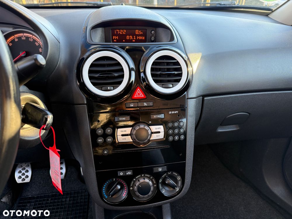 Opel Corsa - 16