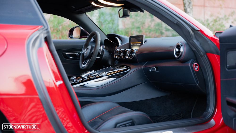 Mercedes-Benz AMG GT S - 21