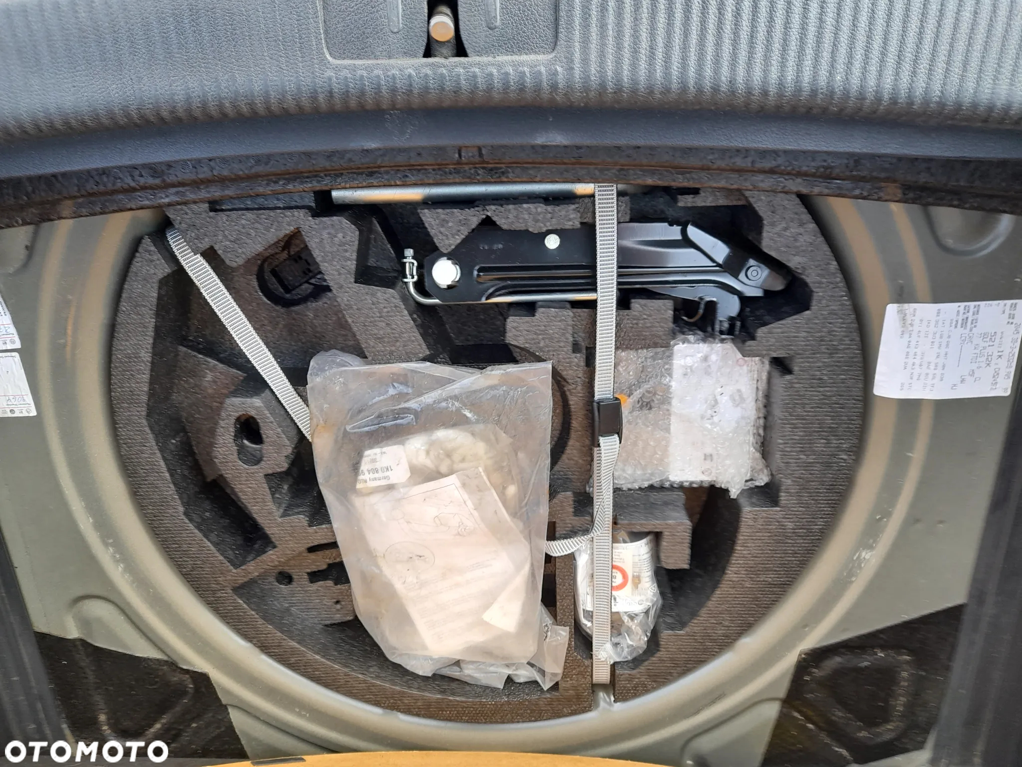 Volkswagen Golf Plus - 23