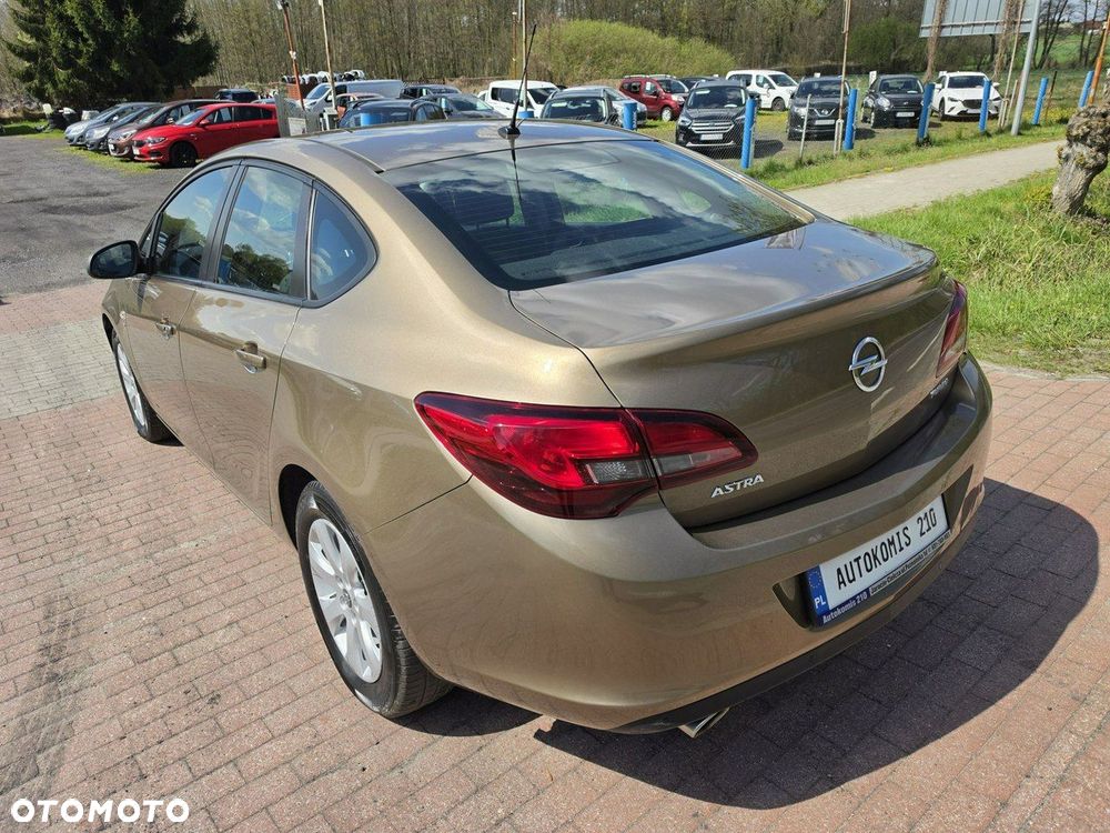 Opel Astra - 5