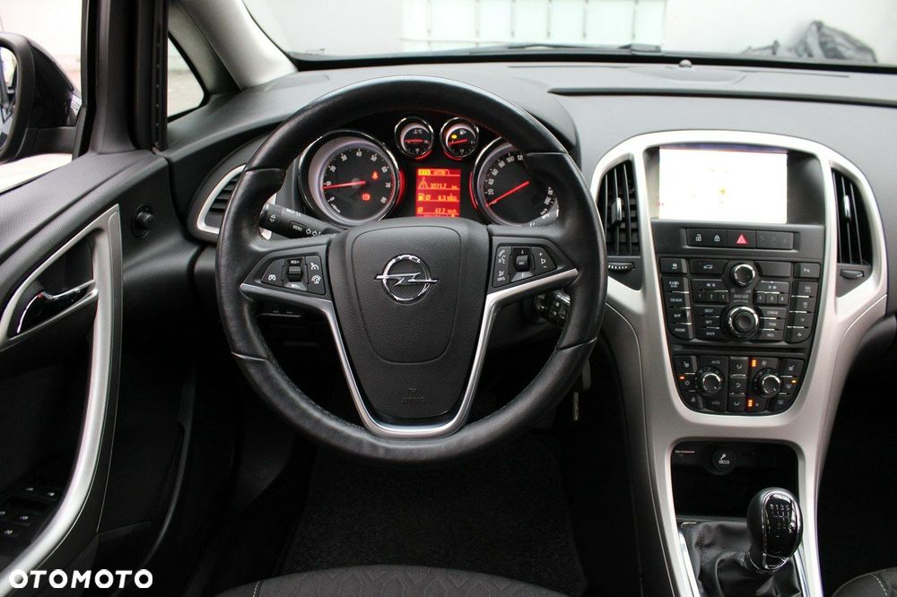 Opel Astra 1.4 T Active EU6 - 8