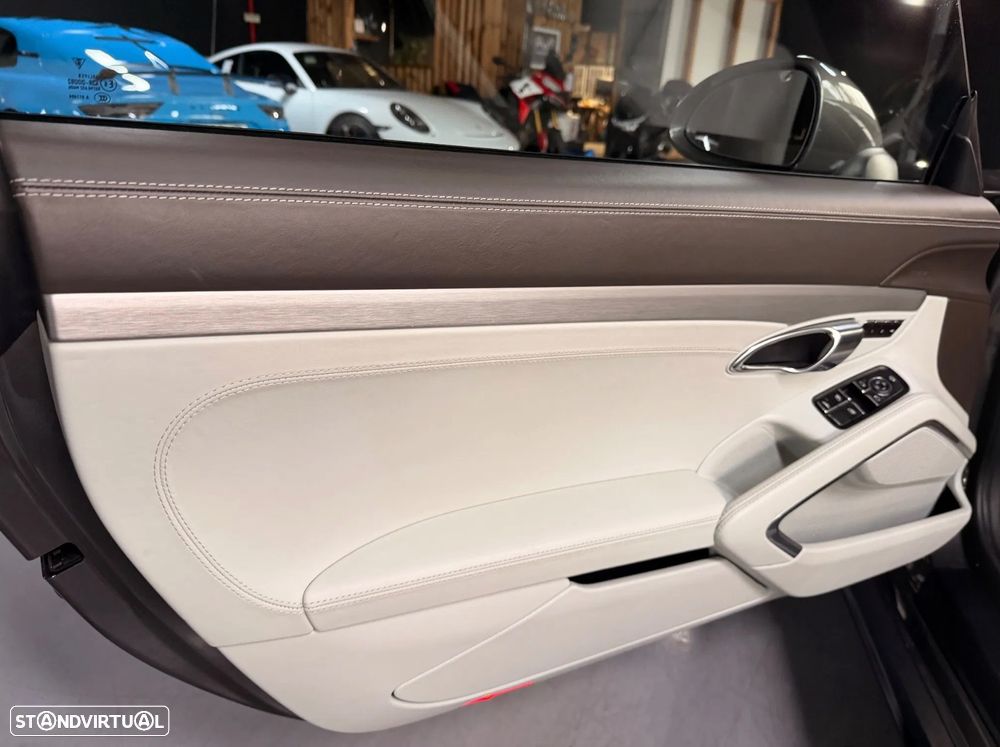 Porsche 911 (991) Turbo PDK - 35