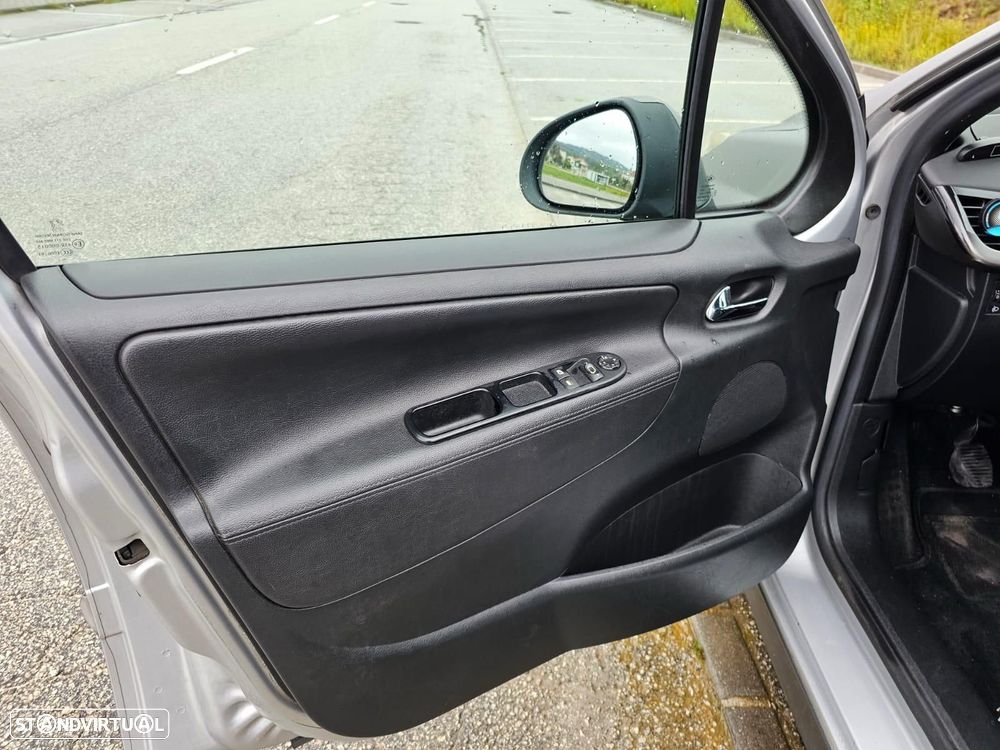Peugeot 207 1.6 HDi 98g - 16