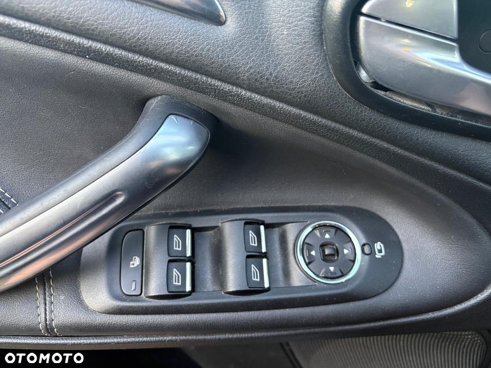Ford Galaxy 2.0 TDCi Platinium X (Ghia) - 16