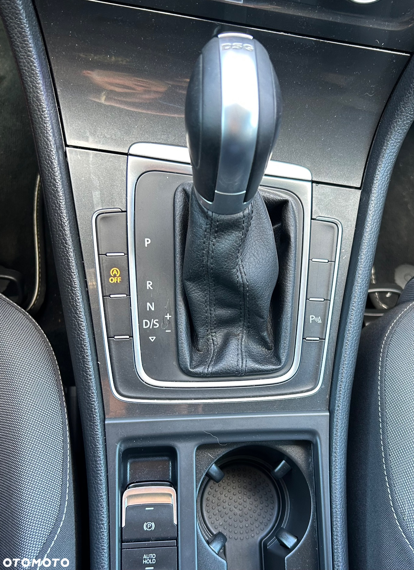 Volkswagen Golf 1.5 TSI ACT OPF BlueMotion DSG Highline - 25