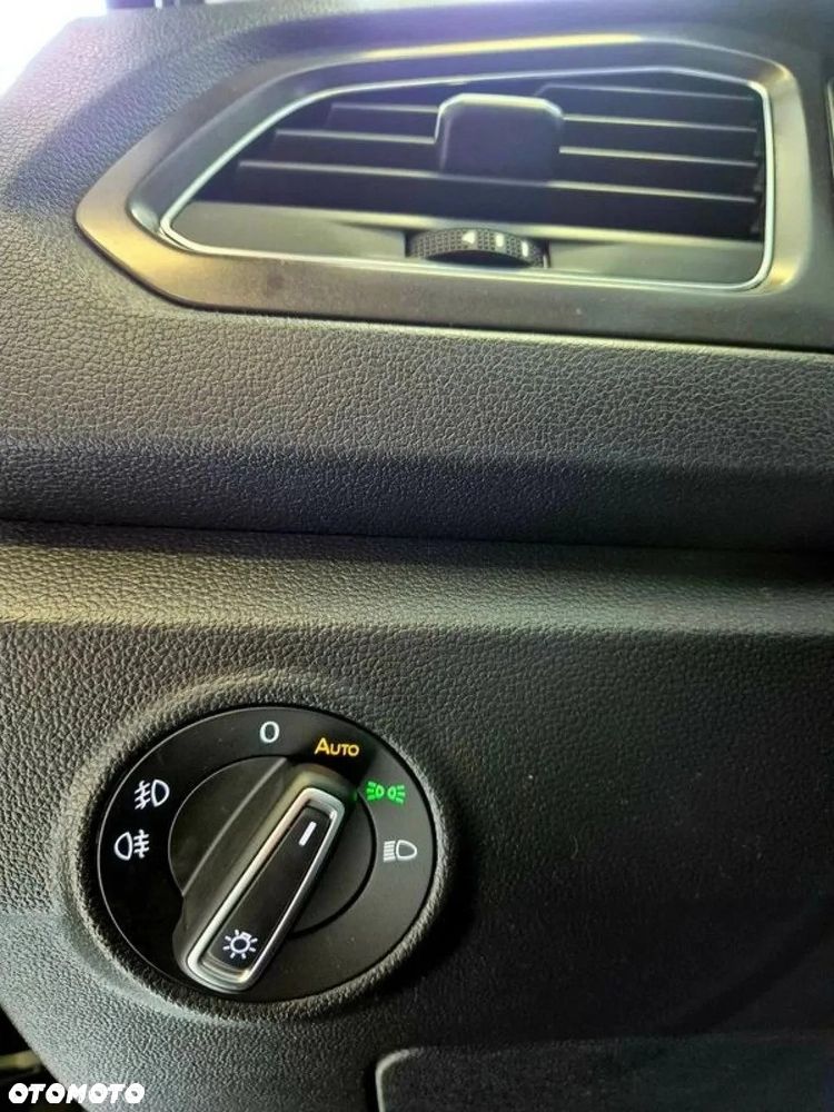 Volkswagen T-Roc 1.5 TSI ACT Advance DSG - 24