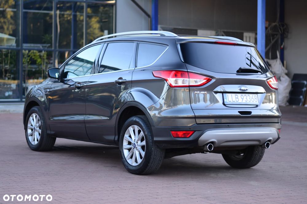 Ford Kuga 2.0 TDCi 4x2 Titanium - 11