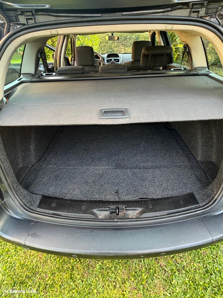 Renault Mégane Break 1.5 dCi Dynamique - 11
