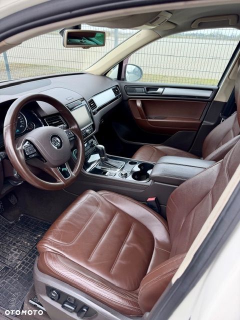 Volkswagen Touareg 3.0 V6 TDI Blue Motion DPF Automatik Exclusive - 11