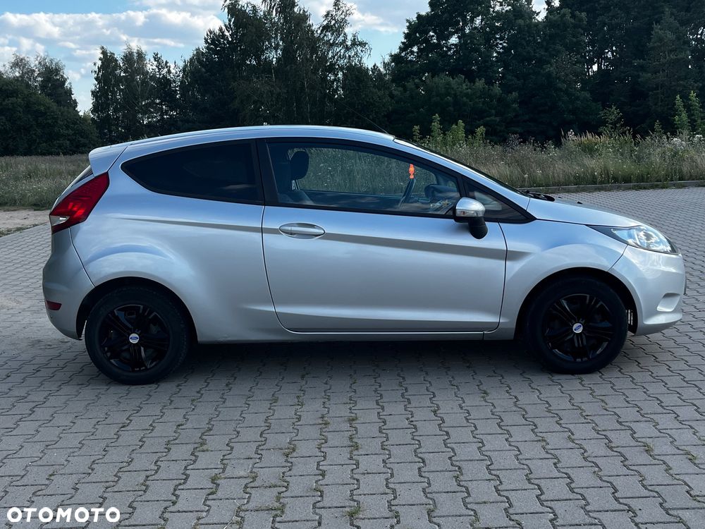 Ford Fiesta - 6
