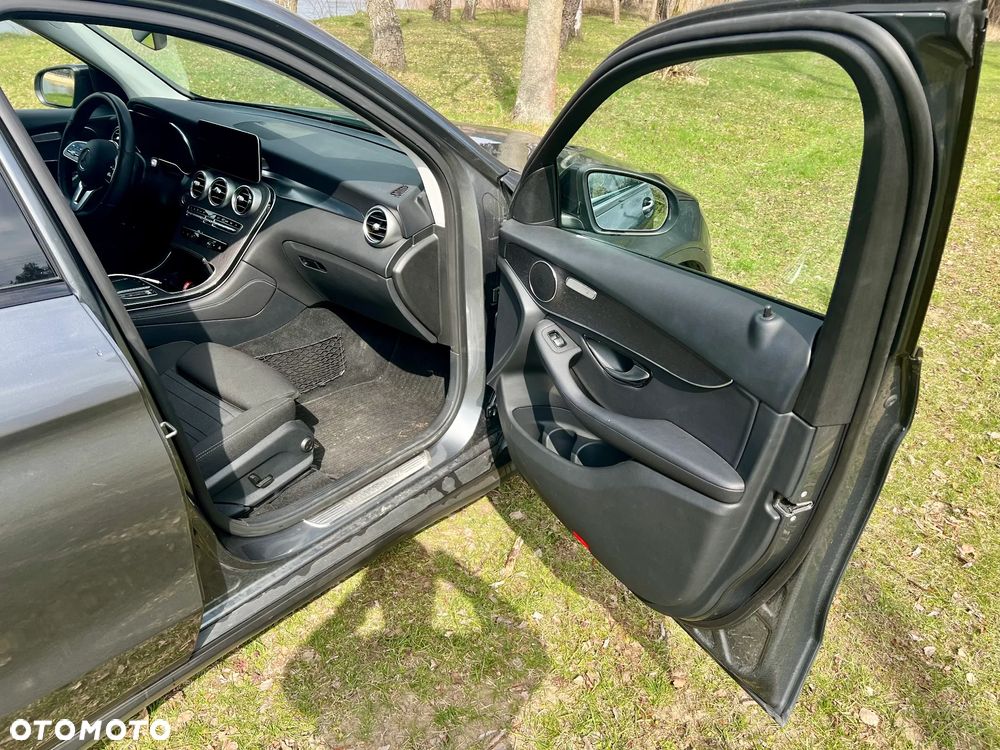 Mercedes-Benz GLC 220 d 4Matic 9G-TRONIC - 18