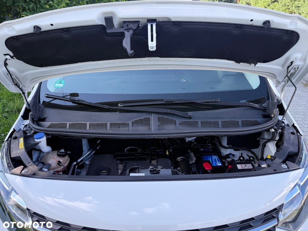 Opel Vivaro - 20