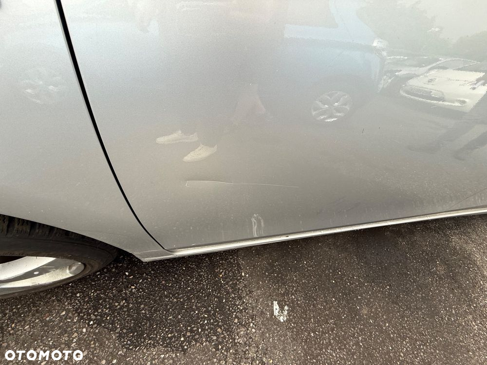 Toyota Prius+ (Hybrid) Executive - 6