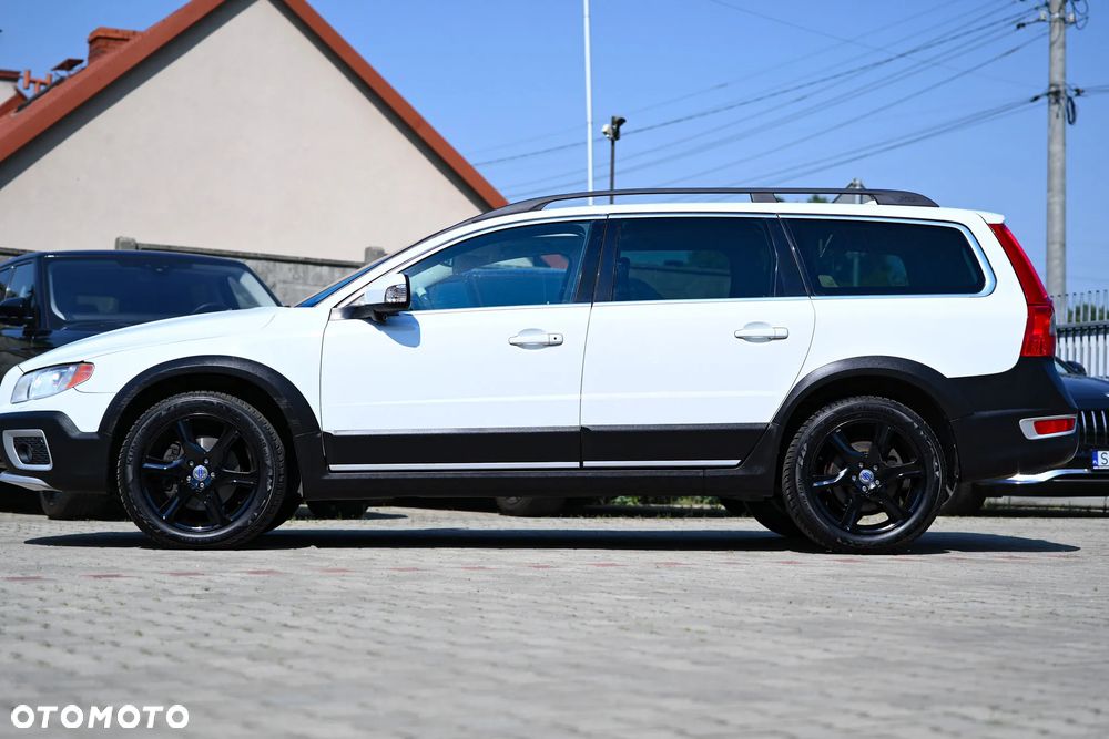 Volvo XC 70 D5 AWD Summum - 6
