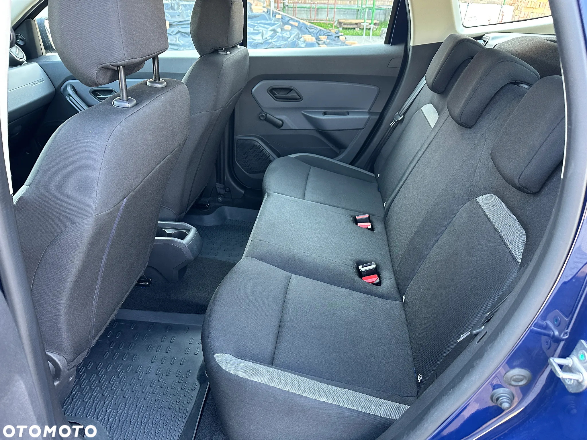 Dacia Duster 1.6 SCe Laureate S&S - 30