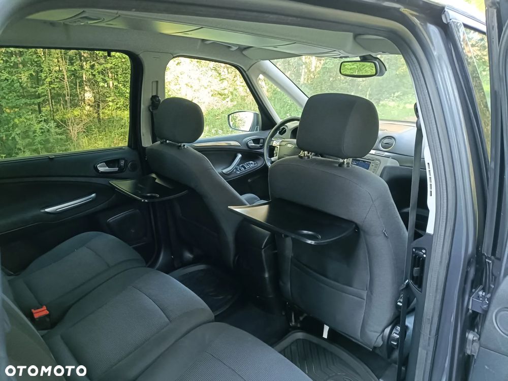 Ford Galaxy 2.0 TDCi Ghia - 13